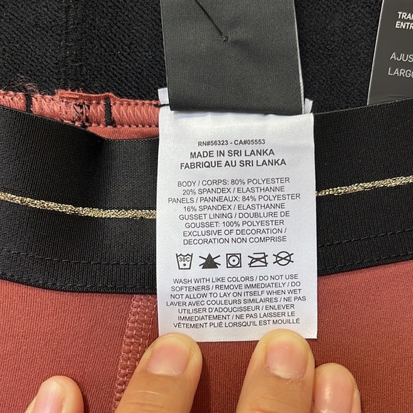 BRAND NEW NIKE PRO Icon Clash Leggings/Tights - Picture 9 of 9